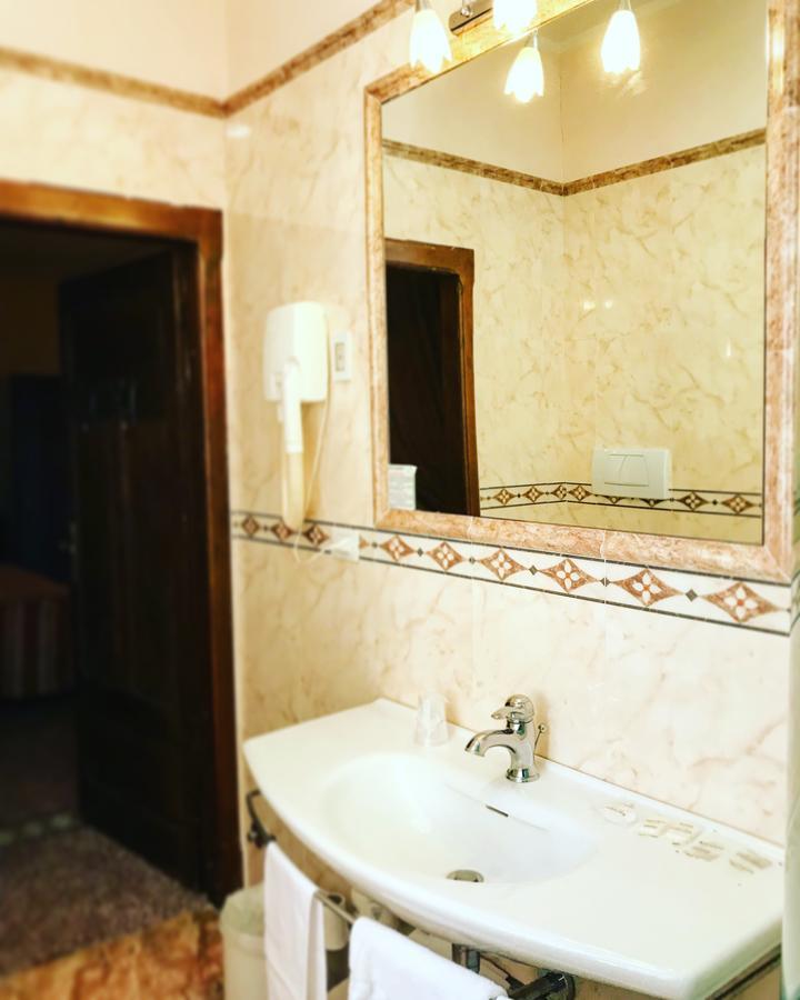 Albergo Guastini Pitigliano Bagian luar foto