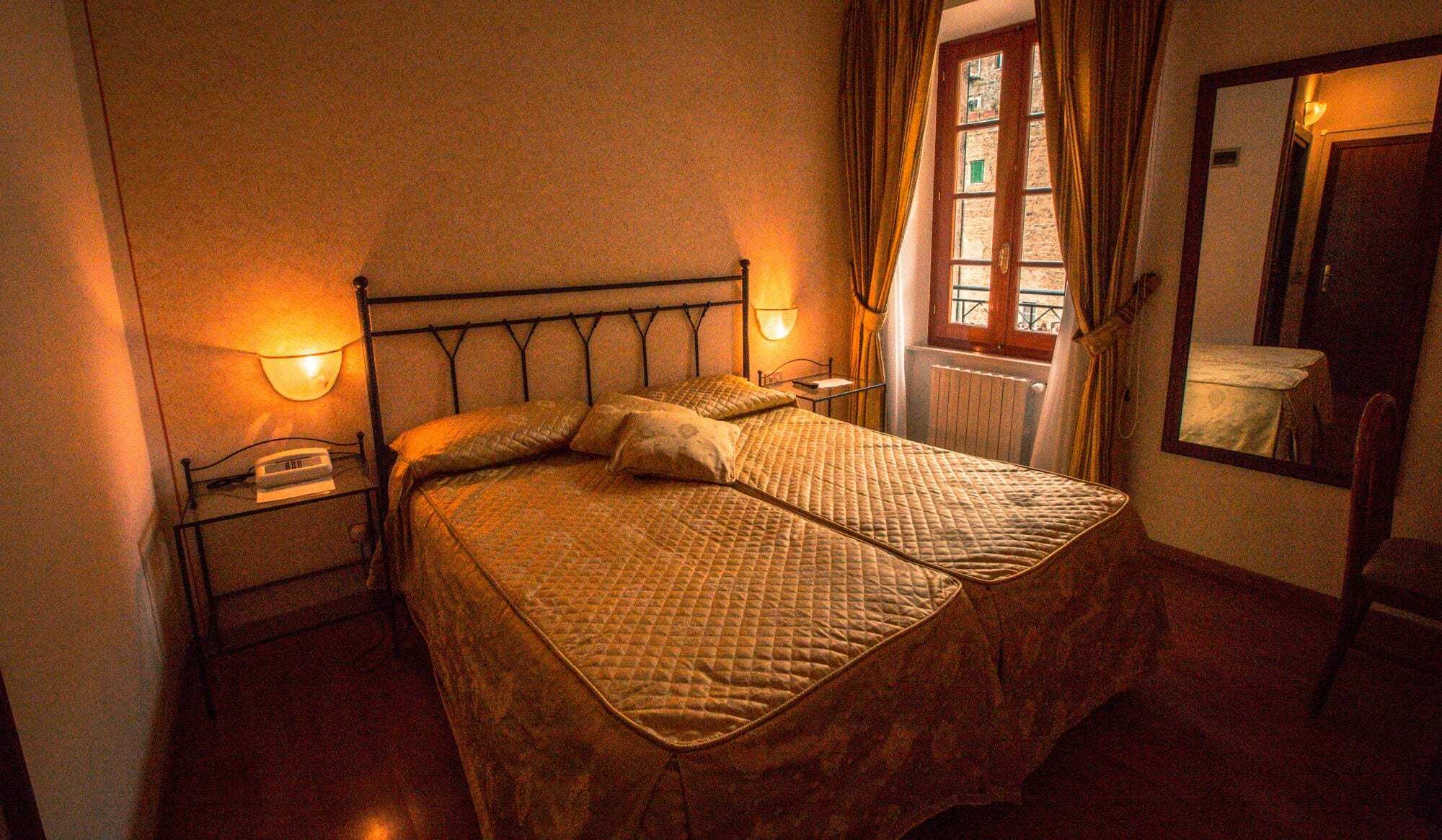 Albergo Guastini Pitigliano Bagian luar foto