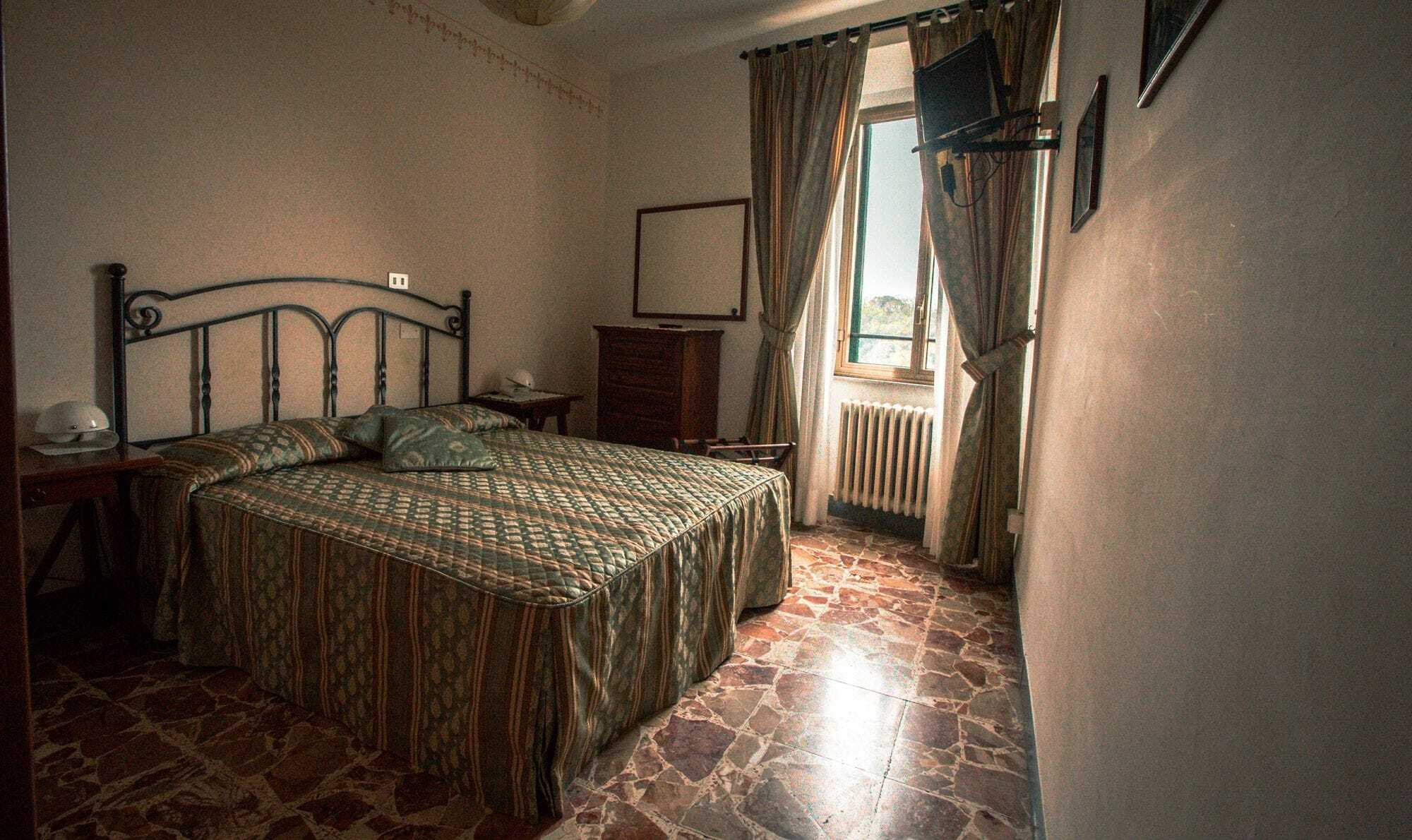 Albergo Guastini Pitigliano Bagian luar foto